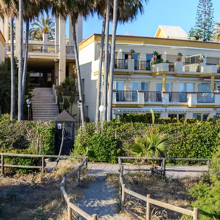 The Beachfront Gem * Marbellac